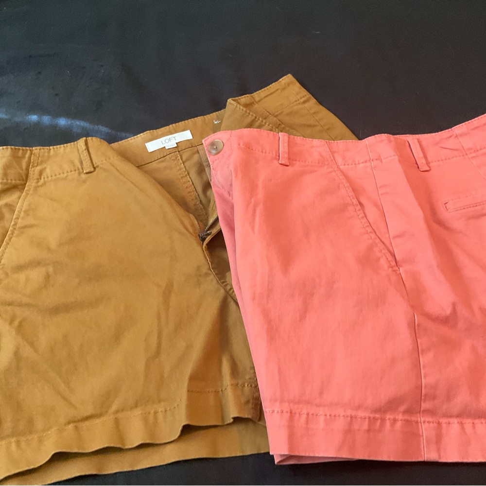 LOFT Women's Coral and Brown Bermudas